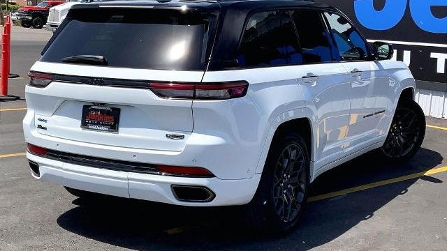 2023 Jeep Grand Cherokee Summit 4xe