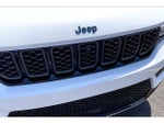 2023 Grand Cherokee Thumbnail 32