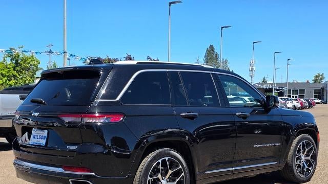 2022 Jeep Grand Cherokee Summit 4xe