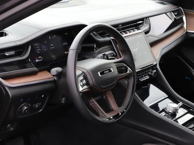 2022 Jeep Grand Cherokee 4X4 Summit 4XE 4DR SUV