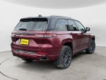 2023 Grand Cherokee Thumbnail 4