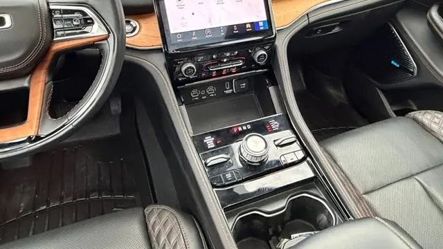 2022 Jeep Grand Cherokee Summit 4xe