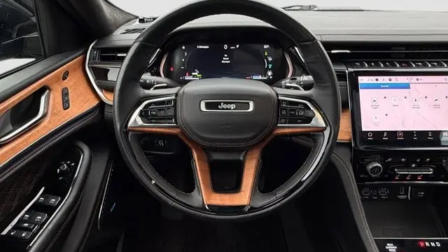 2022 Jeep Grand Cherokee Summit 4xe