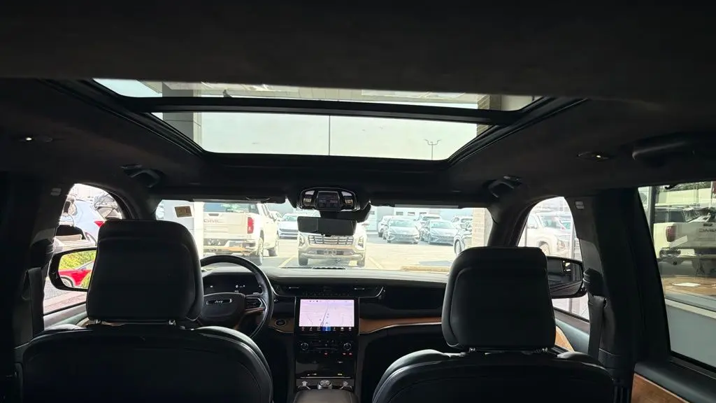 2022 Jeep Grand Cherokee Summit 4xe