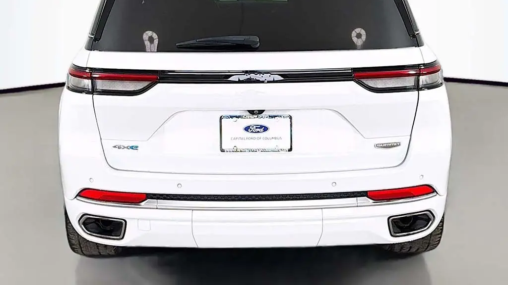 2023 Jeep Grand Cherokee Summit 4xe