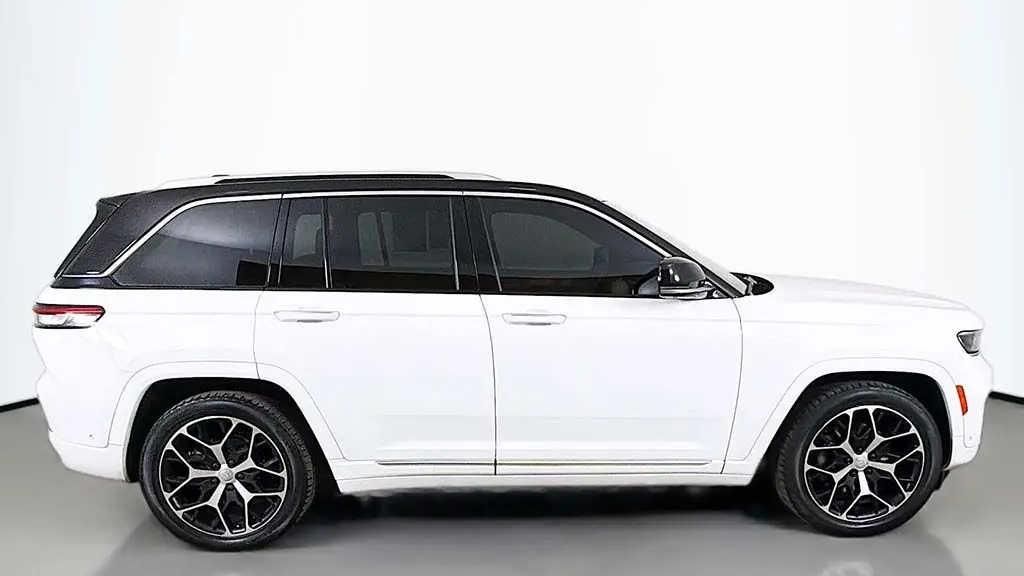 2023 Jeep Grand Cherokee Summit 4xe