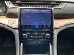 2022 Grand Cherokee Thumbnail 11