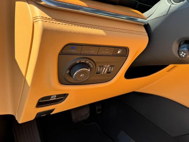 2024 Jeep Cherokee - $39,200