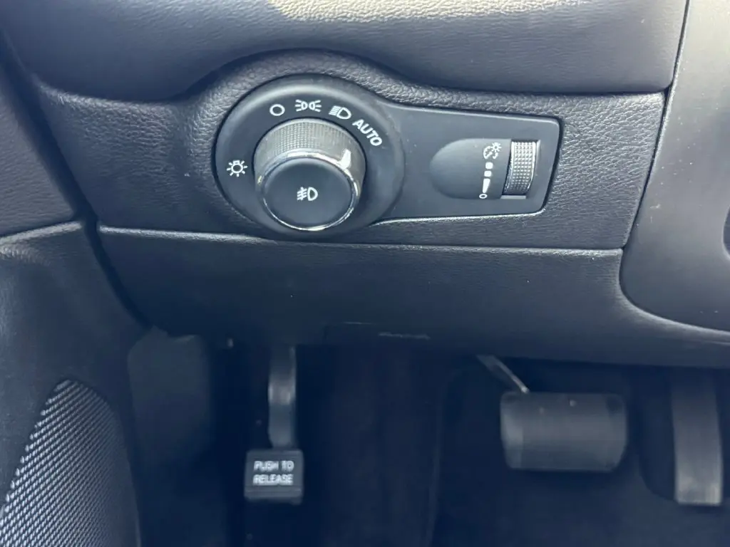 2022 Dodge Durango - $30,499