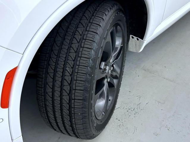 2023 Dodge Durango - $41,080
