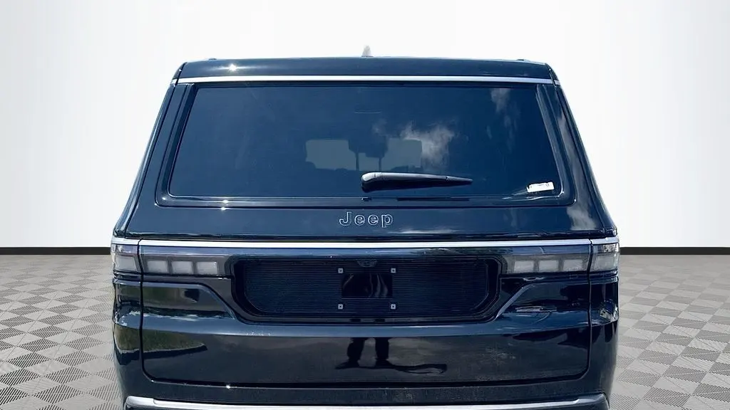 2026 Jeep Grand Wagoneer L Base