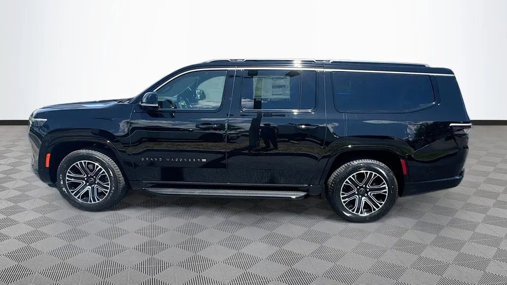 2026 Jeep Grand Wagoneer L Base