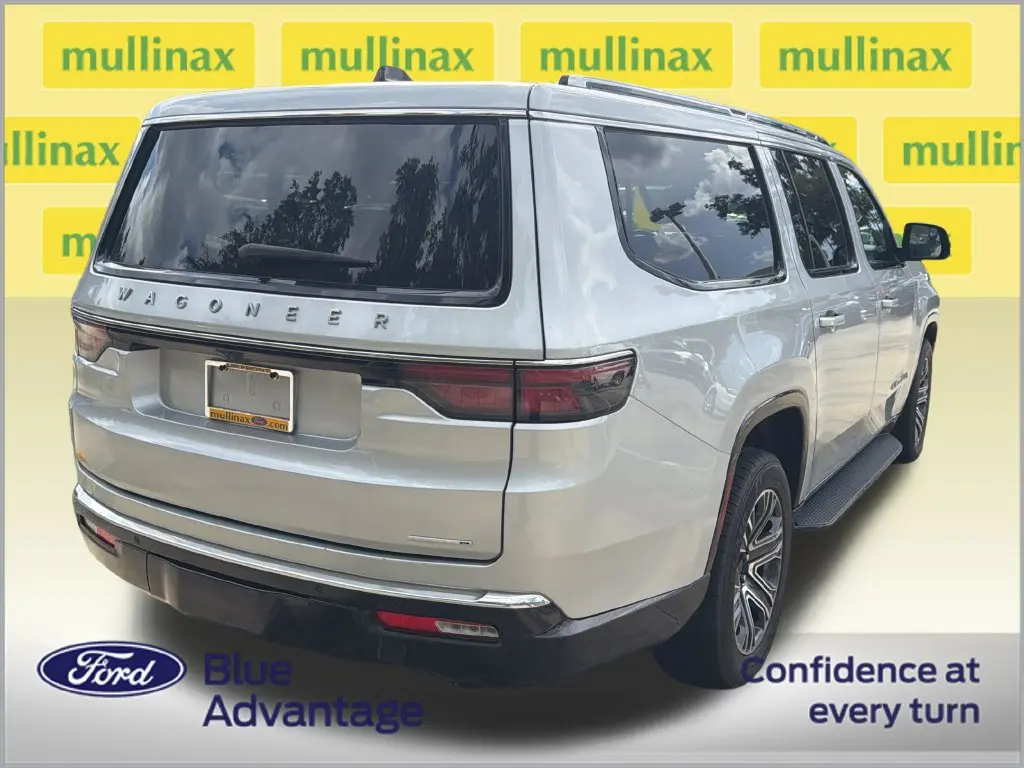 2024 Jeep Wagoneer L - $30,001
