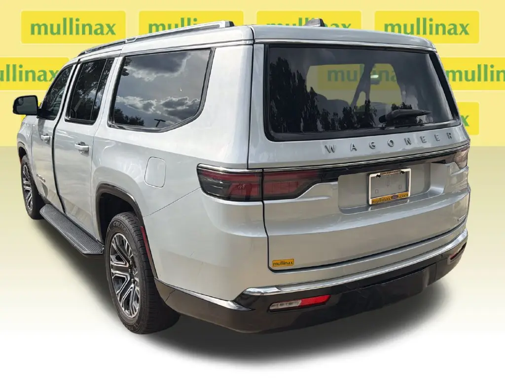 2024 Jeep Wagoneer L - $30,001