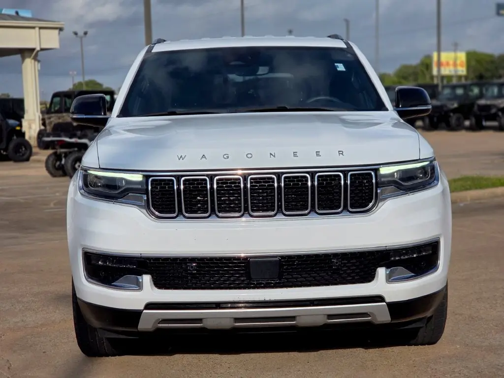 2024 Jeep Wagoneer L - $29,817
