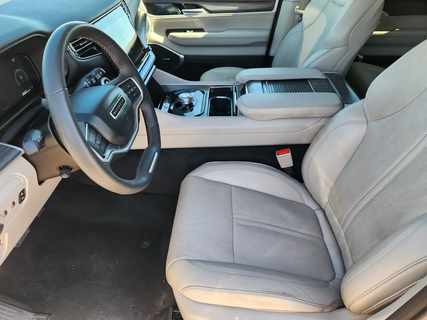 2024 Jeep Wagoneer L - $32,506