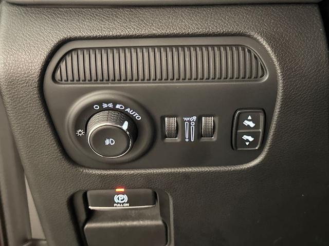 2024 Jeep Wagoneer L - $28,500