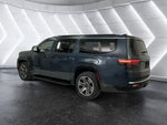 2024 Wagoneer L Thumbnail 4