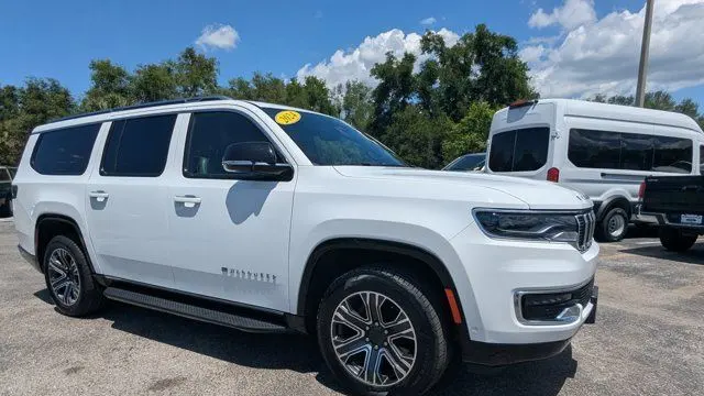 2024 Jeep Wagoneer L Carbide