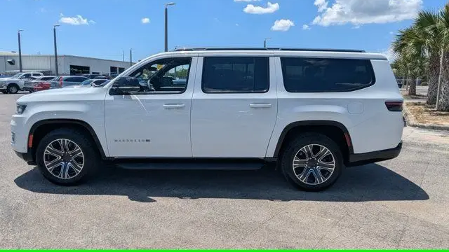 2024 Jeep Wagoneer L Carbide