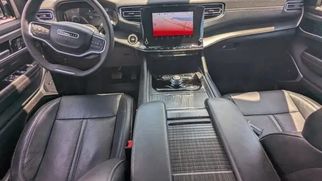 2024 Jeep Wagoneer L Carbide
