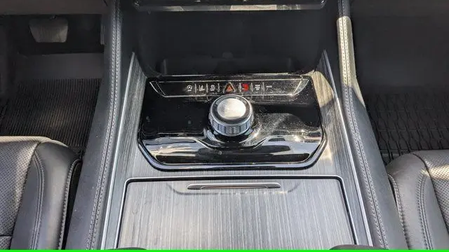 2024 Jeep Wagoneer L Carbide