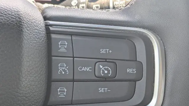 2024 Jeep Wagoneer L Carbide