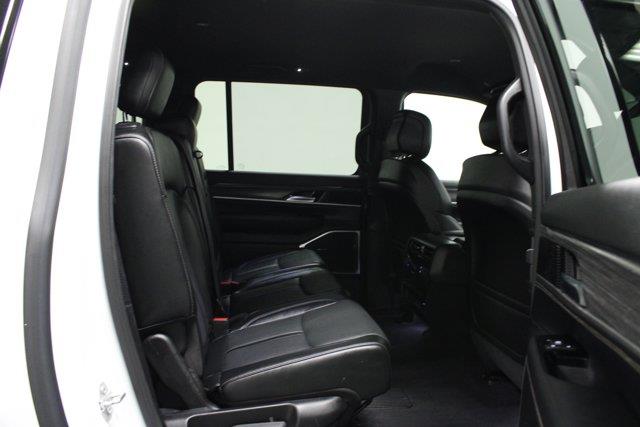 2024 Jeep Wagoneer L - $28,962