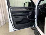 2024 Wagoneer L Thumbnail 21