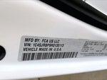 2024 Wagoneer L Thumbnail 33