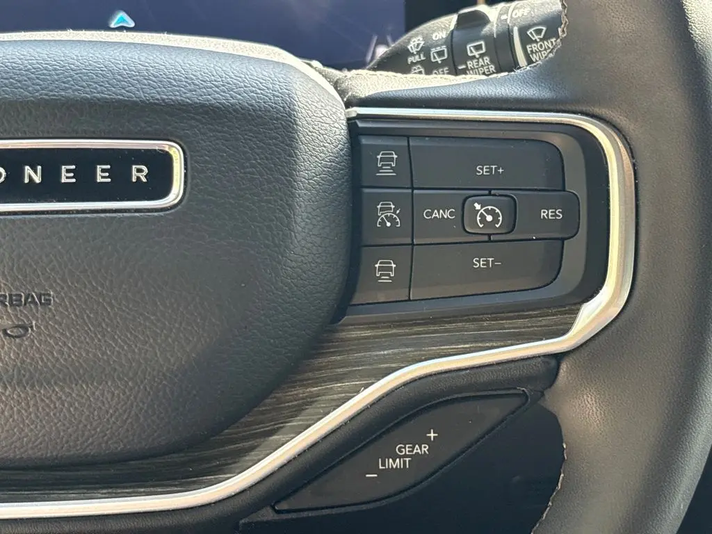 2024 Jeep Wagoneer L - $29,901