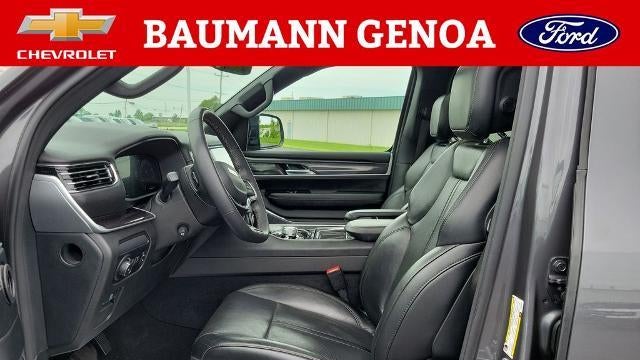 2023 Jeep Wagoneer L Base