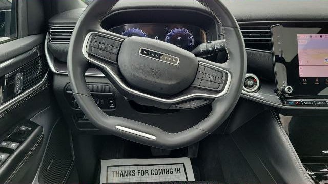 2023 Jeep Wagoneer L Base