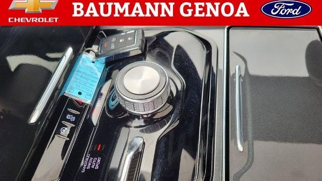 2023 Jeep Wagoneer L Base