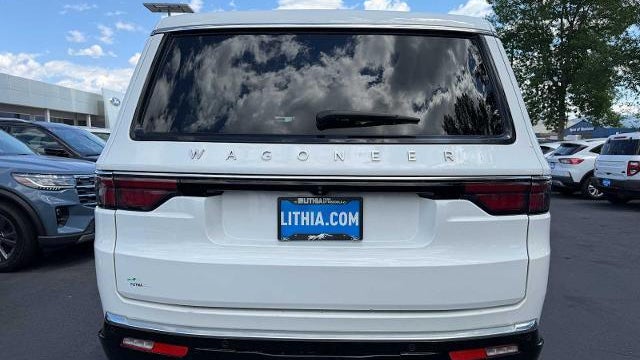 2024 Jeep Wagoneer L Base