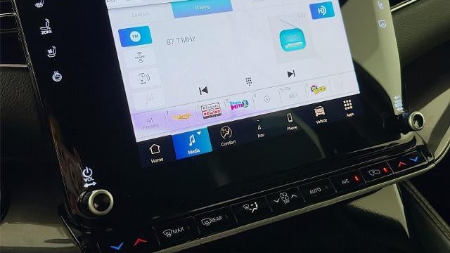 2024 Jeep Wagoneer L Base