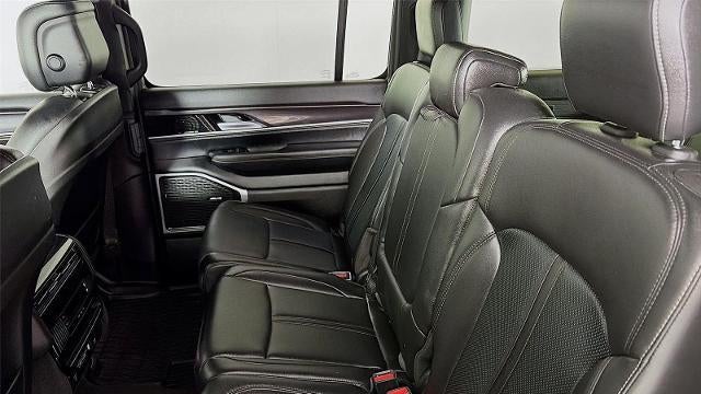 2024 Jeep Wagoneer L Base