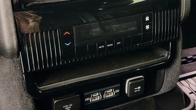 2024 Jeep Wagoneer L Base