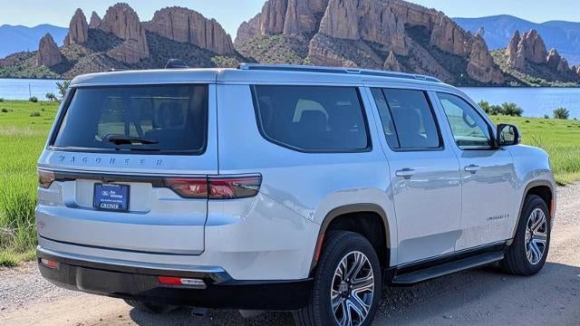 2025 Jeep Wagoneer L Base
