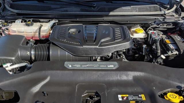 2025 Jeep Wagoneer L Base