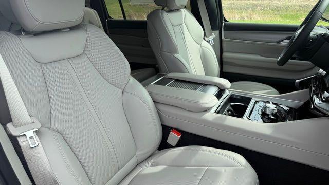 2026 Jeep Grand Wagoneer L Base