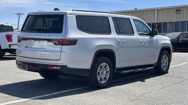 2024 Jeep Wagoneer L Base