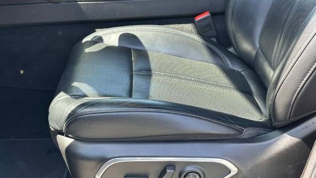 2024 Jeep Wagoneer L Base