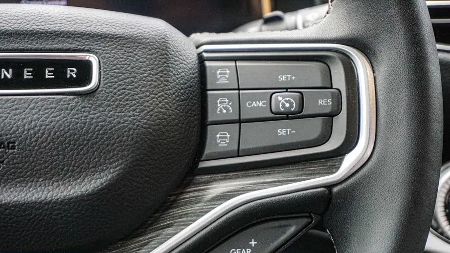 2024 Jeep Wagoneer L Series II