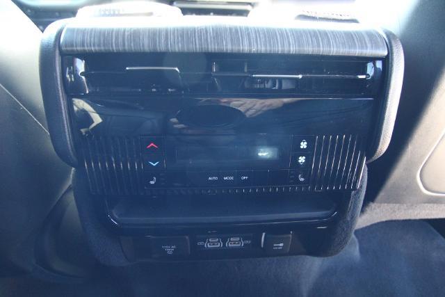 2024 Jeep Wagoneer L - $33,333