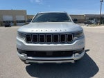 2024 Wagoneer L Thumbnail 3