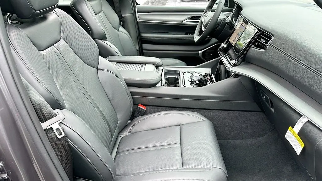 2026 Jeep Grand Wagoneer L Limited Altitude