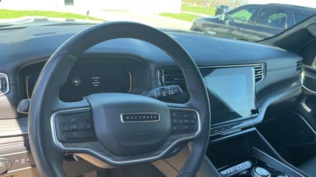 2023 Jeep Wagoneer L Carbide