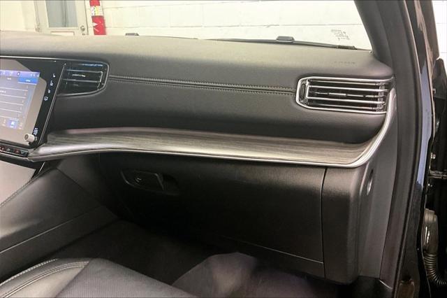 2024 Jeep Wagoneer L - $31,988
