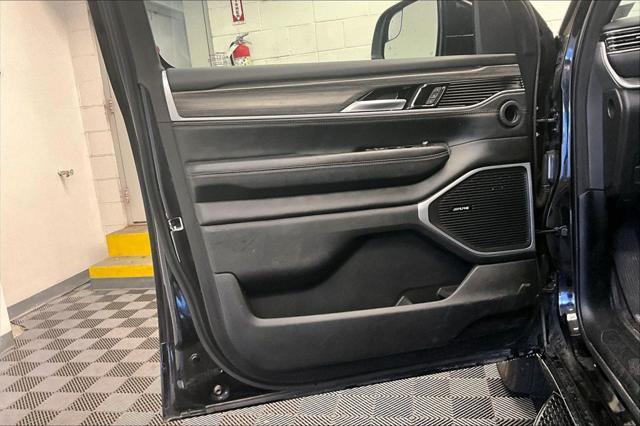 2024 Jeep Wagoneer L - $31,988